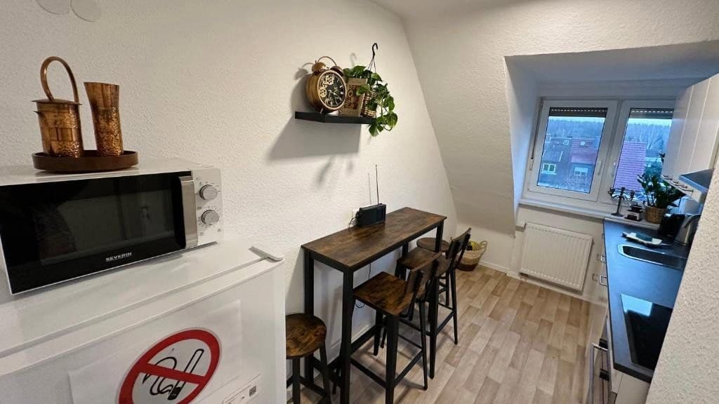 Pronájem bytu 2+1 50 m², Wiprechtstraße 38, Borna, Sasko Pronájem bytu 2+1 50 m², Wiprechtstraße 38, Borna, Sasko
