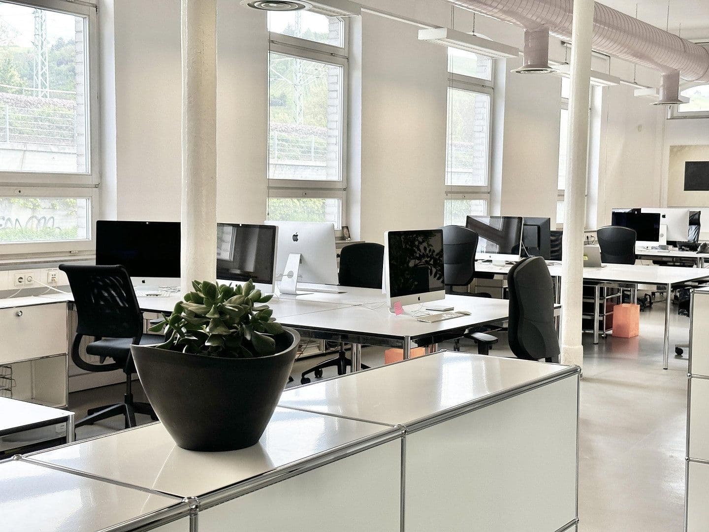 Pronájem kanceláře 350 m², Postwiesenstr. 5a, Stuttgart, Bádensko-Württembersko Pronájem kanceláře 350 m², Postwiesenstr. 5a, Stuttgart, Bádensko-Württembersko