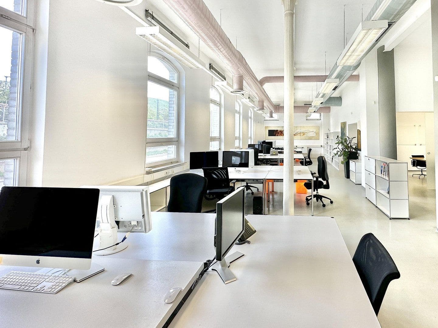 Pronájem kanceláře 350 m², Postwiesenstr. 5a, Stuttgart, Bádensko-Württembersko Pronájem kanceláře 350 m², Postwiesenstr. 5a, Stuttgart, Bádensko-Württembersko