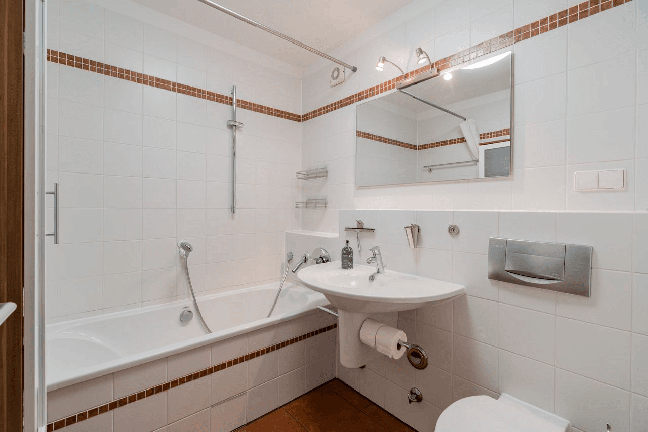 Pronájem bytu 2+kk 69 m², Alte Jakobstraße, 77A, Berlin, Berlín Pronájem bytu 2+kk 69 m², Alte Jakobstraße, 77A, Berlin, Berlín