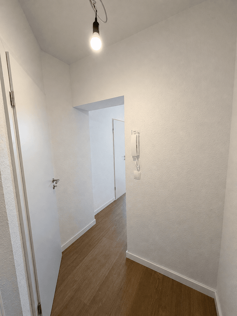 Prodej bytu 2+1 49 m², Bonn, Severní Porýní-Vestfálsko Prodej bytu 2+1 49 m², Bonn, Severní Porýní-Vestfálsko