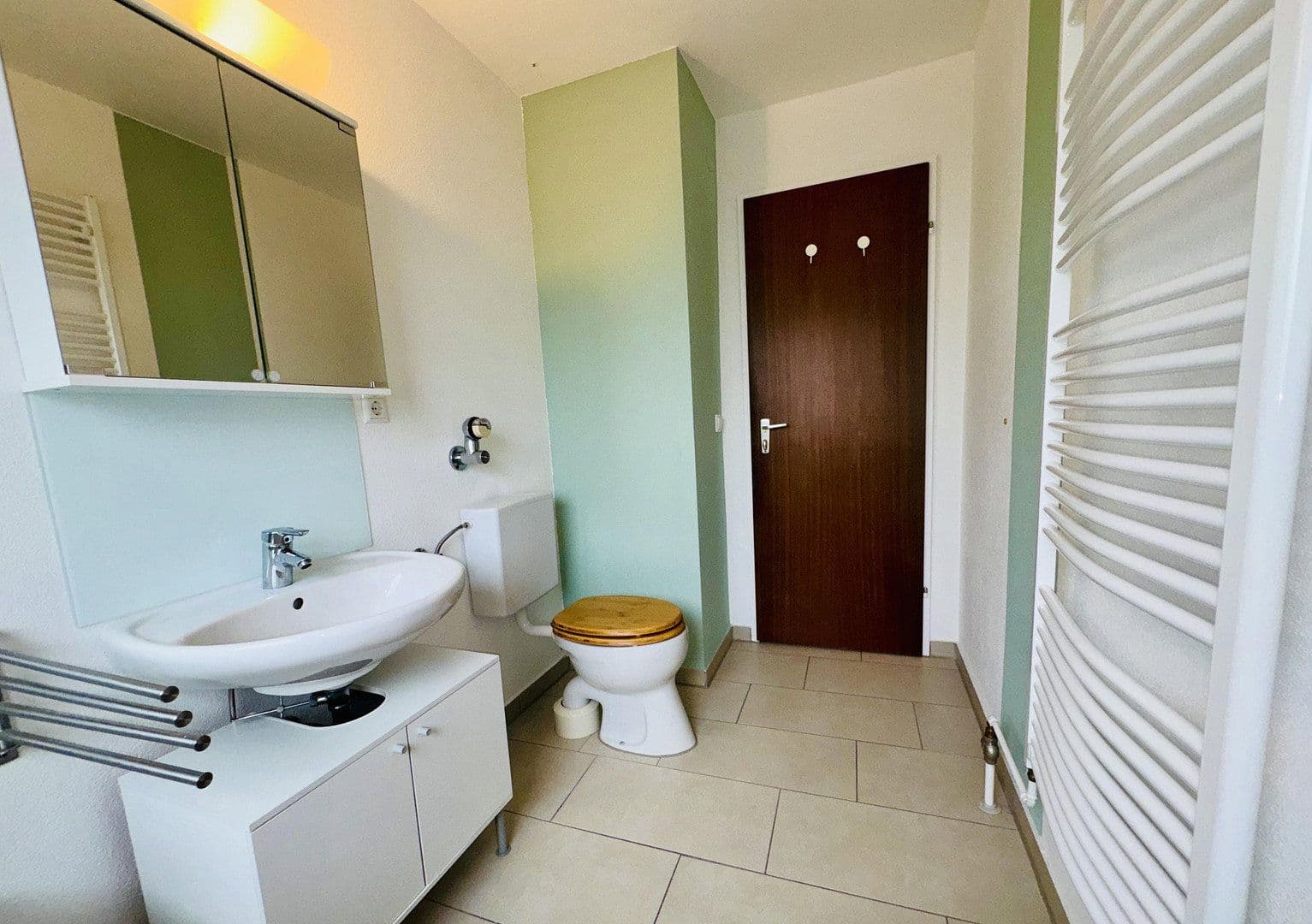 Prodej bytu 3+1 64 m², Jägerhausstraße 202, Heilbronn, Bádensko-Württembersko Prodej bytu 3+1 64 m², Jägerhausstraße 202, Heilbronn, Bádensko-Württembersko