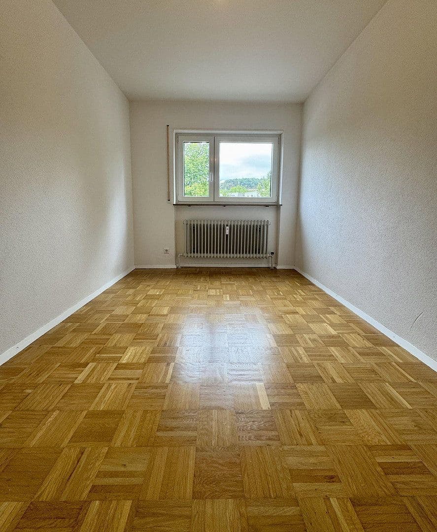 Prodej bytu 3+1 64 m², Jägerhausstraße 202, Heilbronn, Bádensko-Württembersko Prodej bytu 3+1 64 m², Jägerhausstraße 202, Heilbronn, Bádensko-Württembersko
