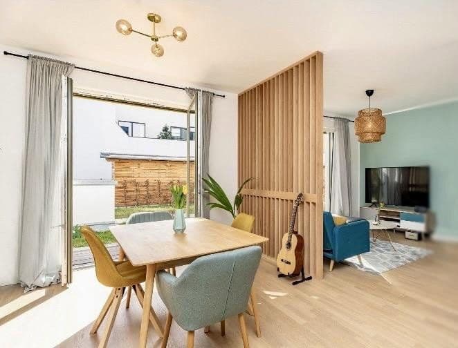 Prodej bytu 3+1 86 m², Berlin, Berlín Prodej bytu 3+1 86 m², Berlin, Berlín