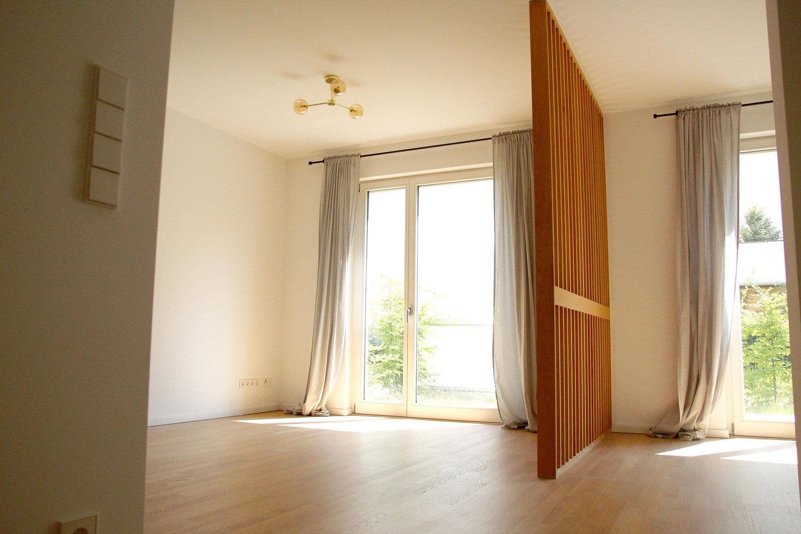 Prodej bytu 3+1 86 m², Berlin, Berlín Prodej bytu 3+1 86 m², Berlin, Berlín