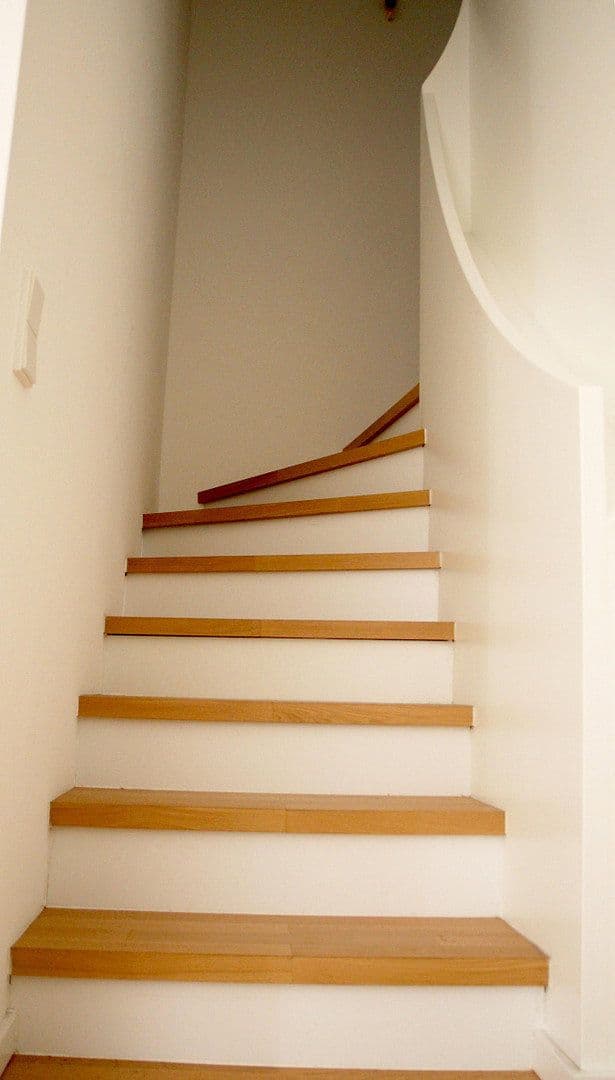Prodej bytu 3+1 86 m², Berlin, Berlín Prodej bytu 3+1 86 m², Berlin, Berlín