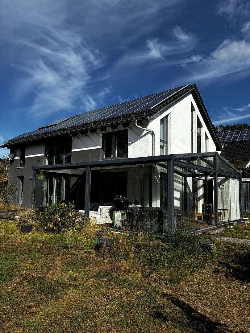 Prodej domu 161 m², pozemek 853 m², Maria-Theresien-Str. 30, Lohr am Main, Bavorsko Prodej domu 161 m², pozemek 853 m², Maria-Theresien-Str. 30, Lohr am Main, Bavorsko
