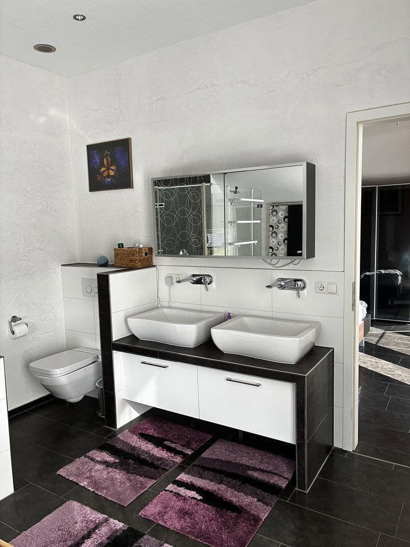 Prodej domu 161 m², pozemek 853 m², Maria-Theresien-Str. 30, Lohr am Main, Bavorsko Prodej domu 161 m², pozemek 853 m², Maria-Theresien-Str. 30, Lohr am Main, Bavorsko