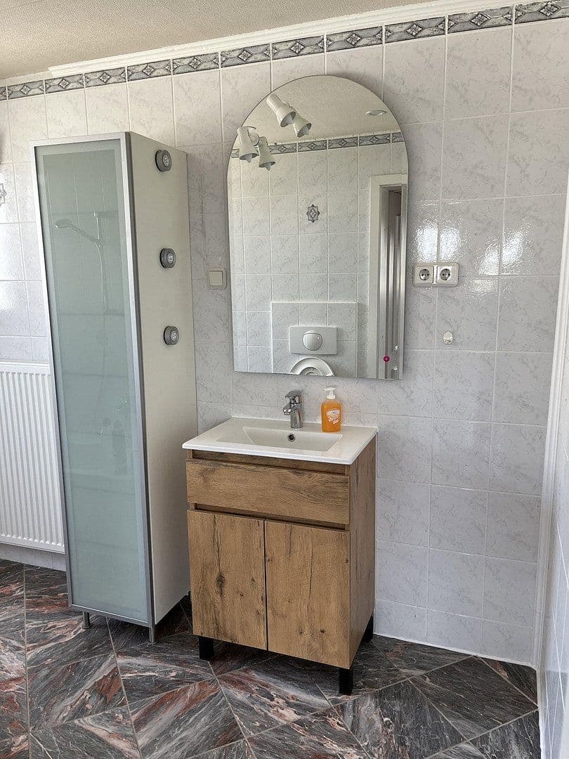 Pronájem domu 104 m², pozemek 680 m², Limeshain, Hessen Pronájem domu 104 m², pozemek 680 m², Limeshain, Hessen