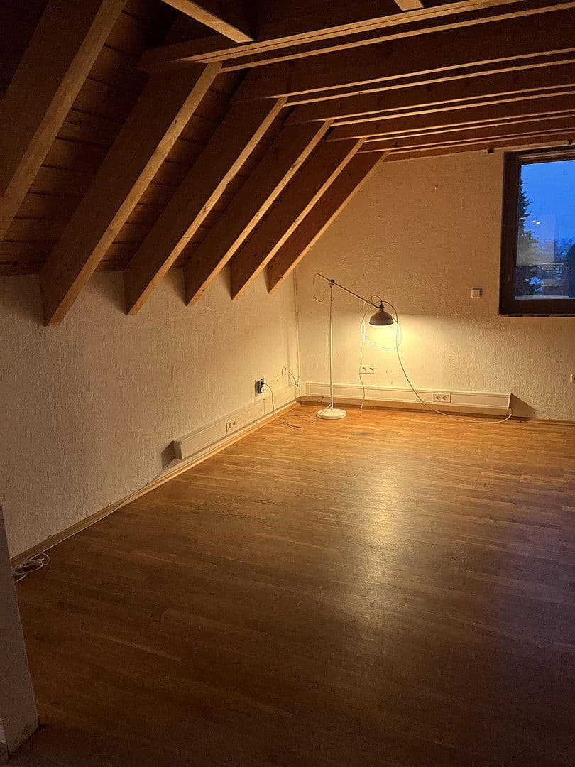 Pronájem domu 104 m², pozemek 680 m², Limeshain, Hessen Pronájem domu 104 m², pozemek 680 m², Limeshain, Hessen