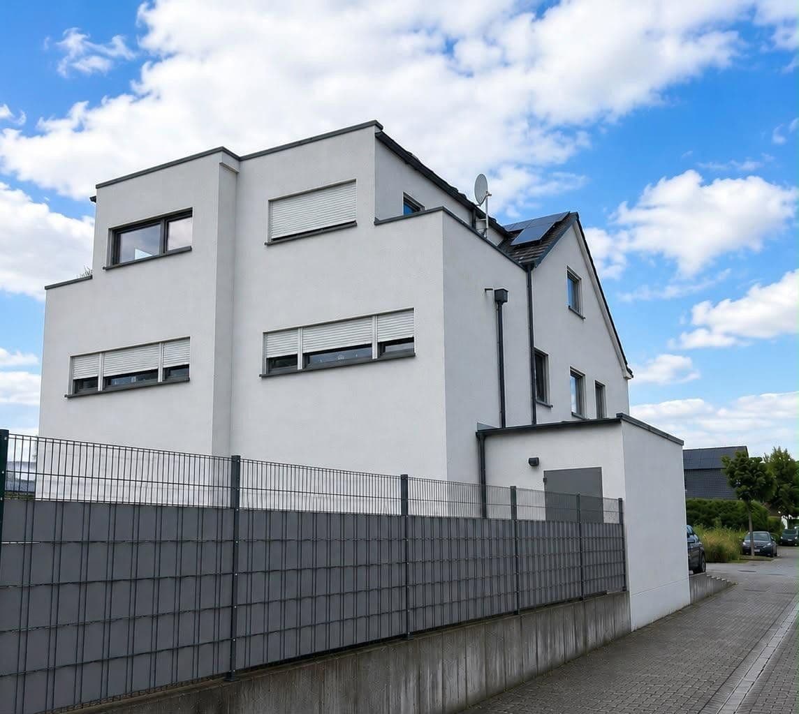 Pronájem domu 192 m², pozemek 248 m², Pater-Steinmetzler-Straße 5, Sinzig, Porýní-Falc Pronájem domu 192 m², pozemek 248 m², Pater-Steinmetzler-Straße 5, Sinzig, Porýní-Falc