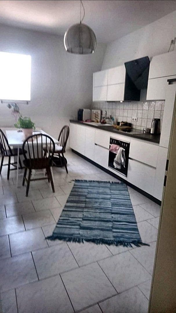 Pronájem bytu 2+1 71 m², Kemnastr. 17, Recklinghausen, Severní Porýní-Vestfálsko Pronájem bytu 2+1 71 m², Kemnastr. 17, Recklinghausen, Severní Porýní-Vestfálsko