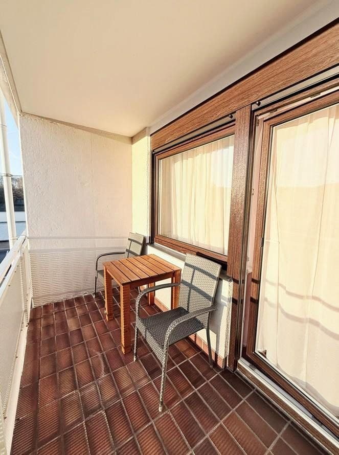 Pronájem bytu 1+1 30 m², Stuttgart, Bádensko-Württembersko Pronájem bytu 1+1 30 m², Stuttgart, Bádensko-Württembersko