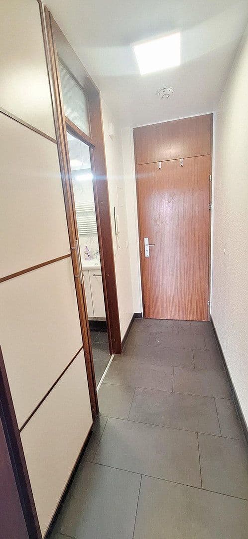 Pronájem bytu 1+1 30 m², Werderstraße 8, Stuttgart, Bádensko-Württembersko Pronájem bytu 1+1 30 m², Werderstraße 8, Stuttgart, Bádensko-Württembersko