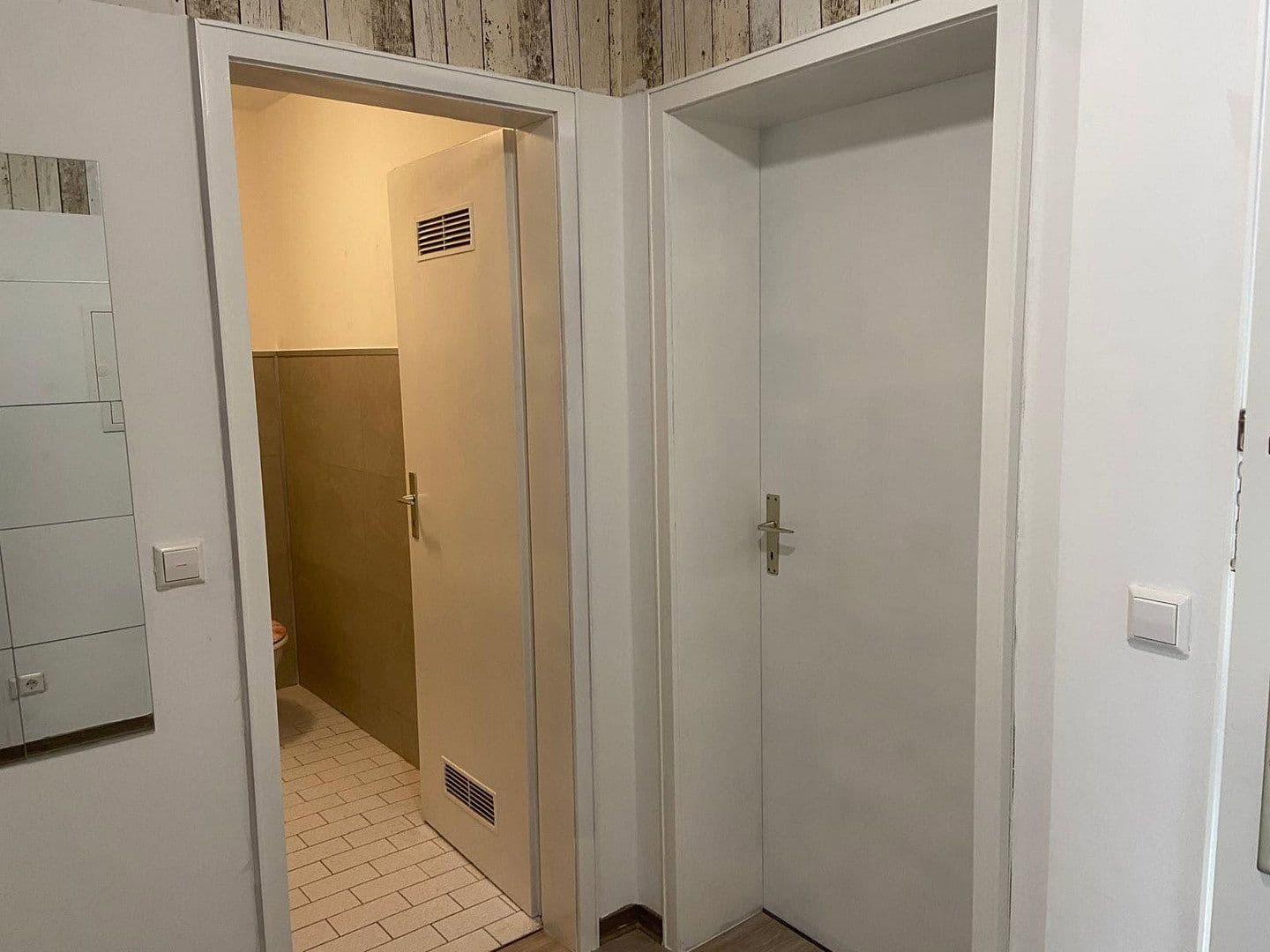 Pronájem bytu 2+1 62 m², Hockenheim, Bádensko-Württembersko Pronájem bytu 2+1 62 m², Hockenheim, Bádensko-Württembersko
