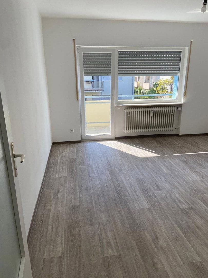 Pronájem bytu 2+1 62 m², Hockenheim, Bádensko-Württembersko Pronájem bytu 2+1 62 m², Hockenheim, Bádensko-Württembersko