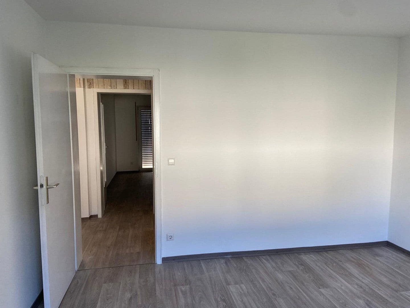Pronájem bytu 2+1 62 m², Hockenheim, Bádensko-Württembersko Pronájem bytu 2+1 62 m², Hockenheim, Bádensko-Württembersko