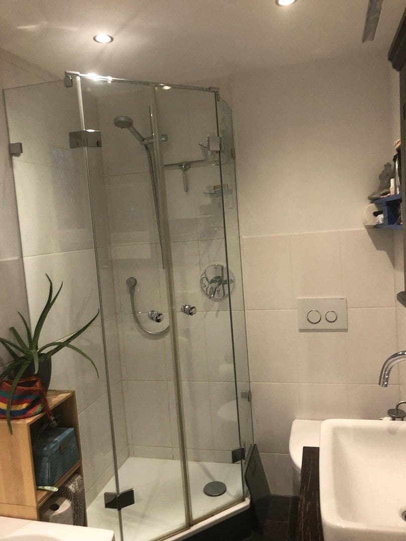 Prodej bytu 2+1 58 m², Engadinerstr. 32, München- Fürstenried-West, Bavorsko Prodej bytu 2+1 58 m², Engadinerstr. 32, München- Fürstenried-West, Bavorsko