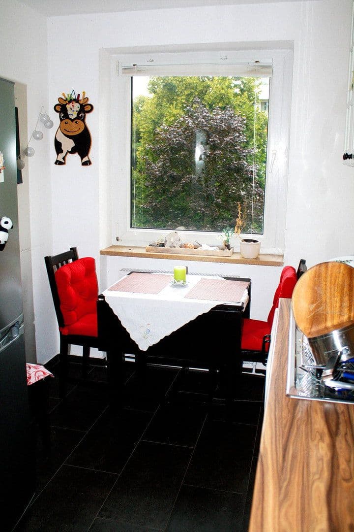 Prodej bytu 2+1 58 m², Engadinerstr. 32, München- Fürstenried-West, Bavorsko Prodej bytu 2+1 58 m², Engadinerstr. 32, München- Fürstenried-West, Bavorsko