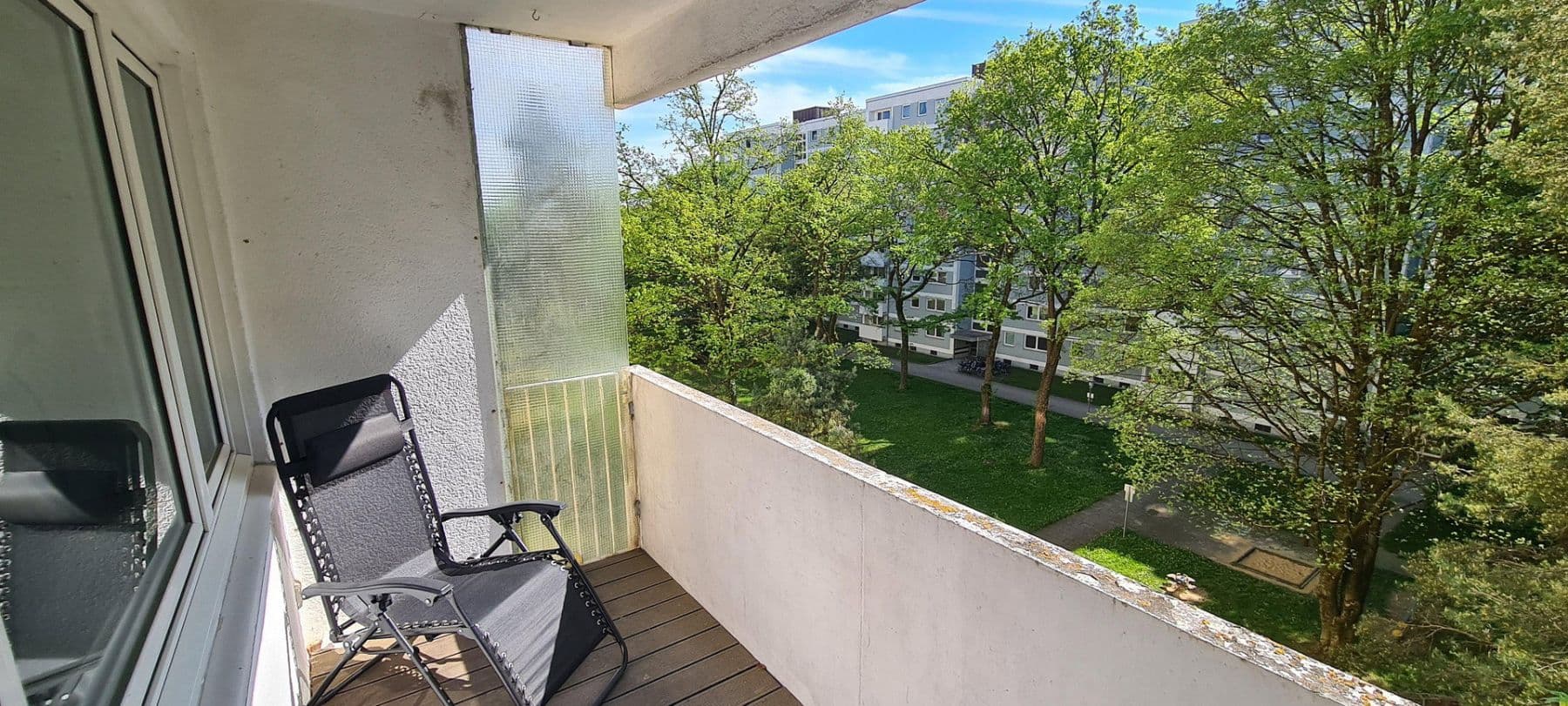Prodej bytu 2+1 58 m², Engadinerstr. 32, München- Fürstenried-West, Bavorsko Prodej bytu 2+1 58 m², Engadinerstr. 32, München- Fürstenried-West, Bavorsko