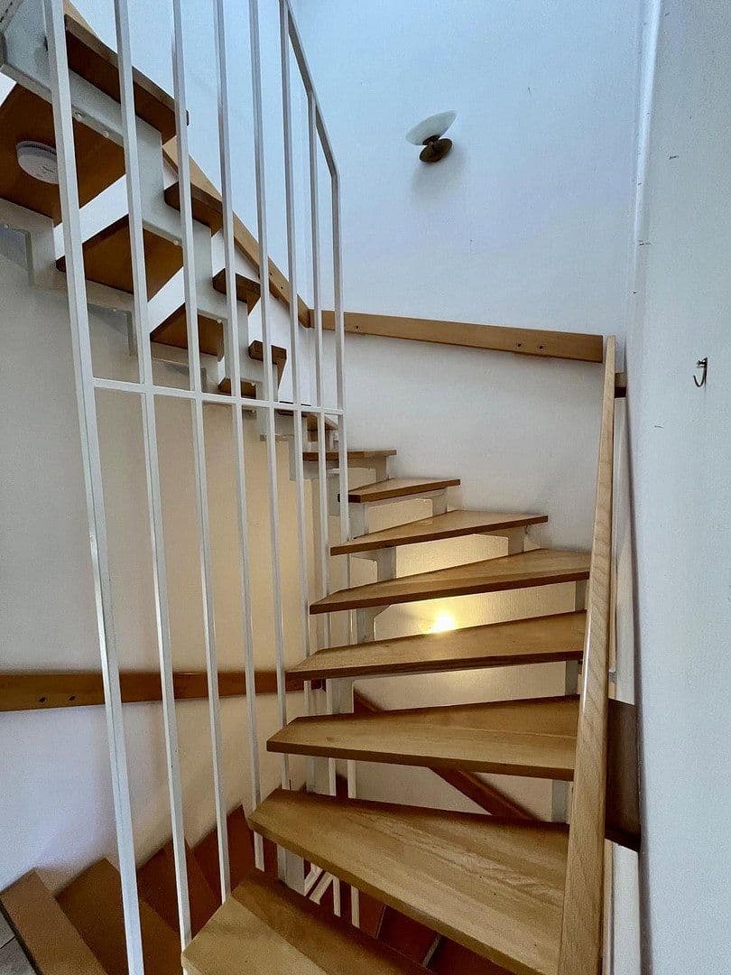 Prodej domu 150 m², pozemek 250 m², Mittlere Bergerheide 15, Wuppertal, Severní Porýní-Vestfálsko Prodej domu 150 m², pozemek 250 m², Mittlere Bergerheide 15, Wuppertal, Severní Porýní-Vestfálsko