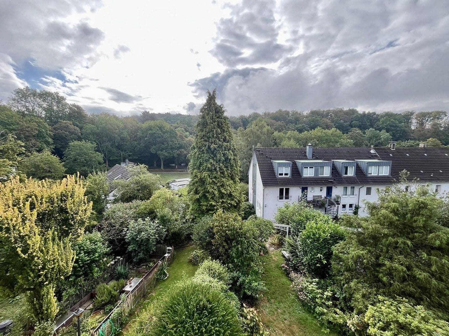 Prodej domu 150 m², pozemek 250 m², Mittlere Bergerheide 15, Wuppertal, Severní Porýní-Vestfálsko Prodej domu 150 m², pozemek 250 m², Mittlere Bergerheide 15, Wuppertal, Severní Porýní-Vestfálsko