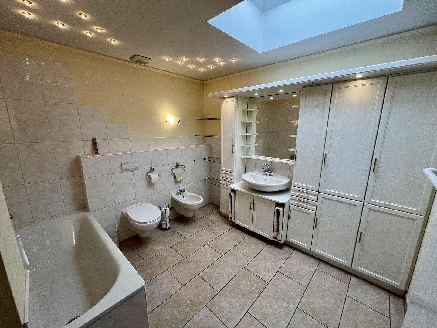 Prodej domu 150 m², pozemek 250 m², Mittlere Bergerheide 15, Wuppertal, Severní Porýní-Vestfálsko Prodej domu 150 m², pozemek 250 m², Mittlere Bergerheide 15, Wuppertal, Severní Porýní-Vestfálsko