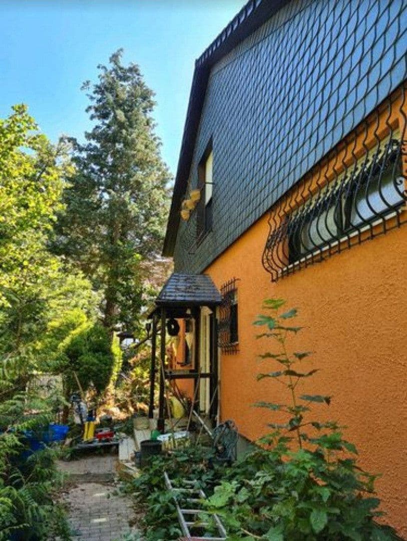 Prodej domu 230 m², pozemek 572 m², Am Mühlbach 3, Reinheim, Hessen Prodej domu 230 m², pozemek 572 m², Am Mühlbach 3, Reinheim, Hessen