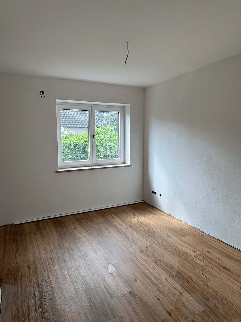 Pronájem bytu 4+1 100 m², Baiersdorf, Bavorsko Pronájem bytu 4+1 100 m², Baiersdorf, Bavorsko