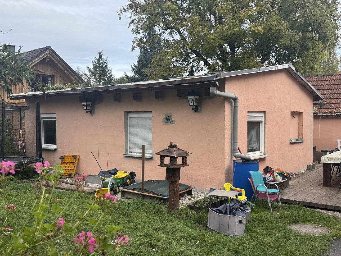 Prodej domu 100 m², pozemek 461 m², München Moosach, Bavorsko Prodej domu 100 m², pozemek 461 m², München Moosach, Bavorsko