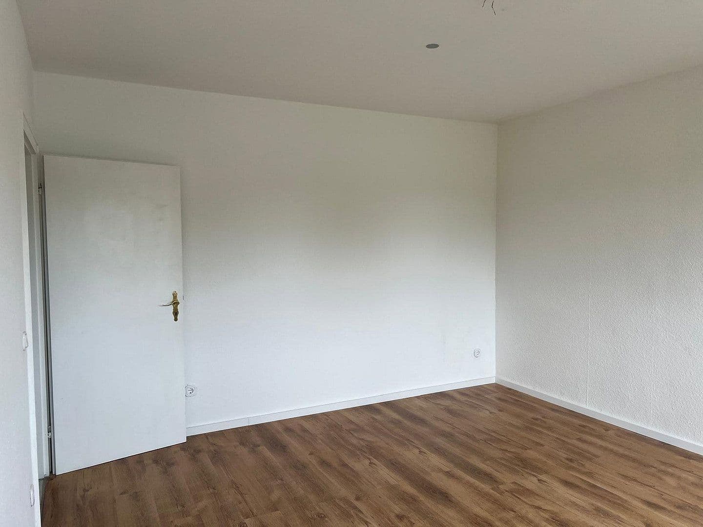 Pronájem bytu 3+1 96 m², Zum Rotenberg 2, Detmold, Severní Porýní-Vestfálsko Pronájem bytu 3+1 96 m², Zum Rotenberg 2, Detmold, Severní Porýní-Vestfálsko