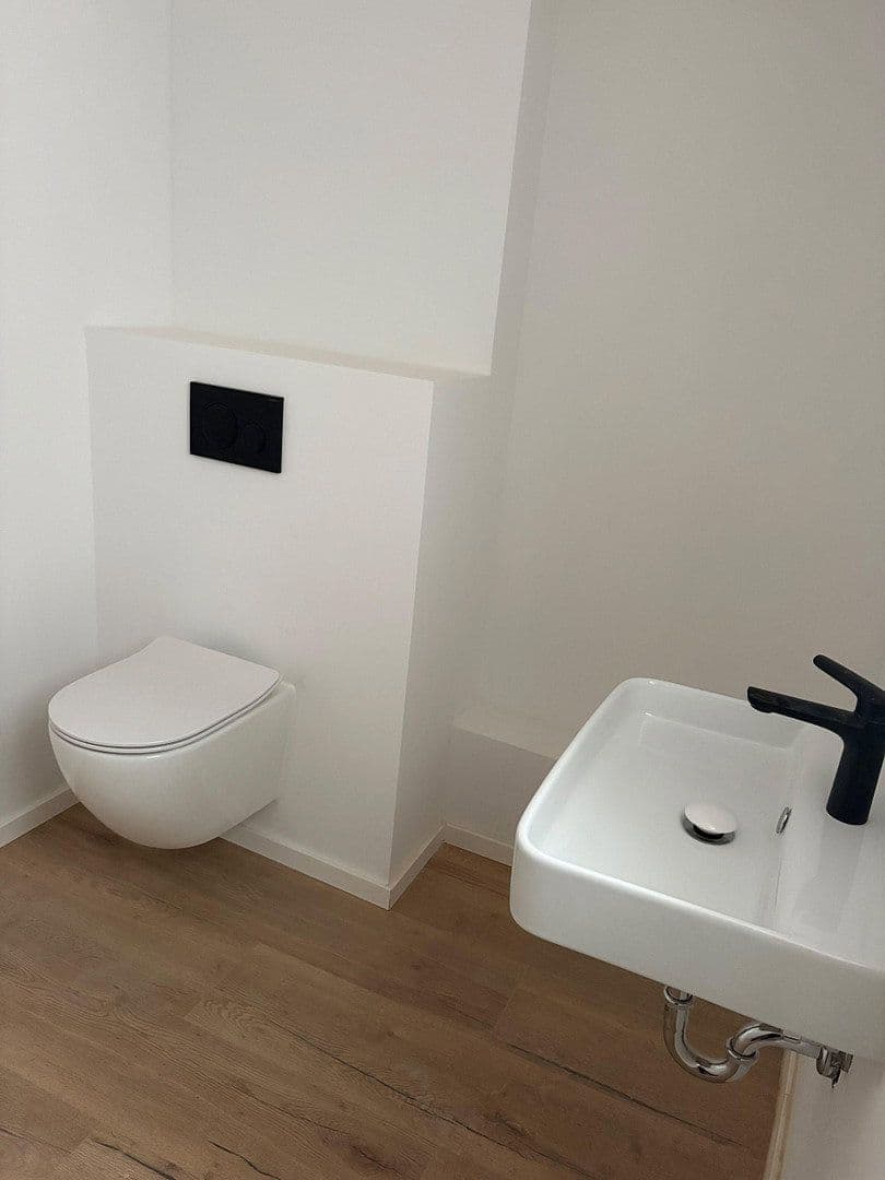 Prodej domu 130 m², pozemek 900 m², Zeiskammerstr 27, Bellheim, Porýní-Falc Prodej domu 130 m², pozemek 900 m², Zeiskammerstr 27, Bellheim, Porýní-Falc