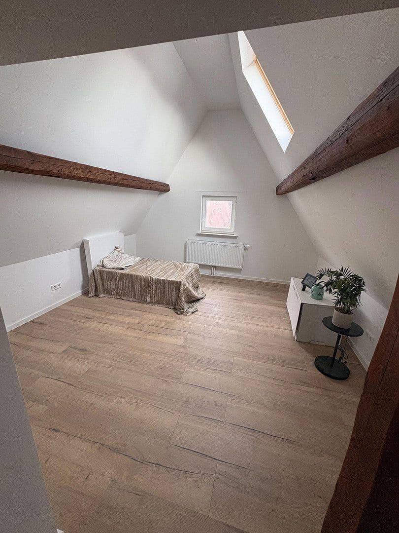 Prodej domu 130 m², pozemek 900 m², Zeiskammerstr 27, Bellheim, Porýní-Falc Prodej domu 130 m², pozemek 900 m², Zeiskammerstr 27, Bellheim, Porýní-Falc