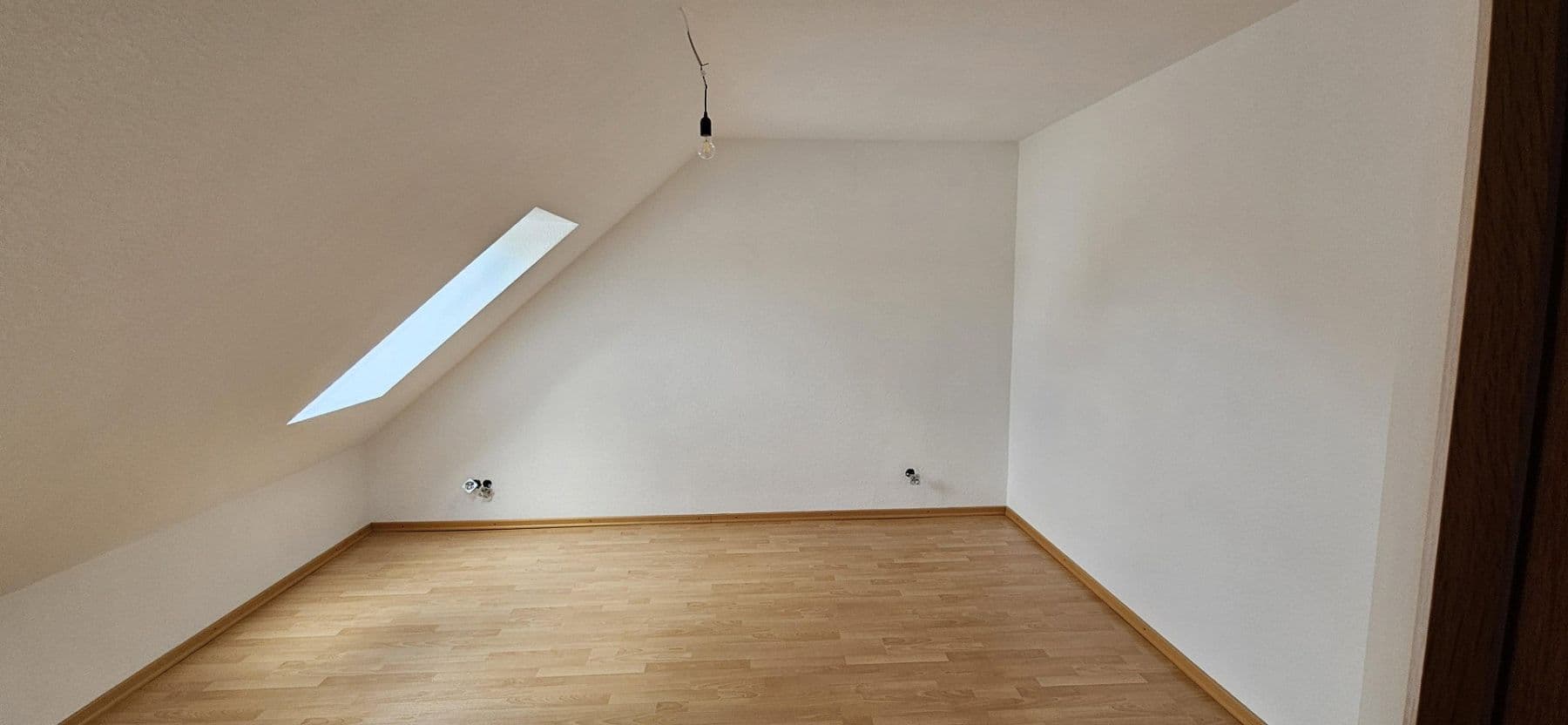 Pronájem bytu 2+1 70 m², Wilhelmstraße 80C, Lampertheim, Hessen Pronájem bytu 2+1 70 m², Wilhelmstraße 80C, Lampertheim, Hessen