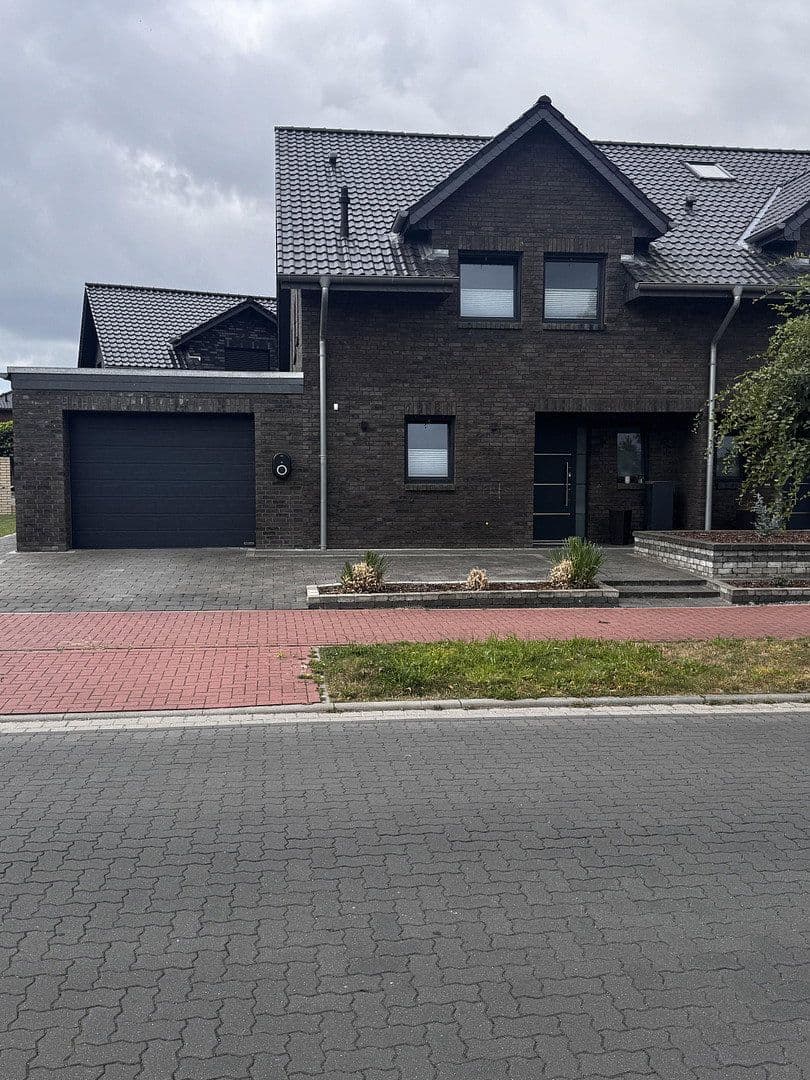 Prodej domu 132 m², pozemek 310 m², Himmelpforten, Dolní Sasko Prodej domu 132 m², pozemek 310 m², Himmelpforten, Dolní Sasko