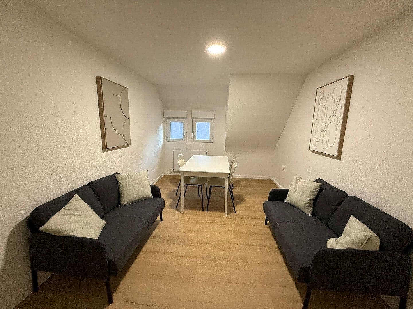Pronájem bytu 35 m², Römerstraße 39, Heilbronn, Bádensko-Württembersko Pronájem bytu 35 m², Römerstraße 39, Heilbronn, Bádensko-Württembersko