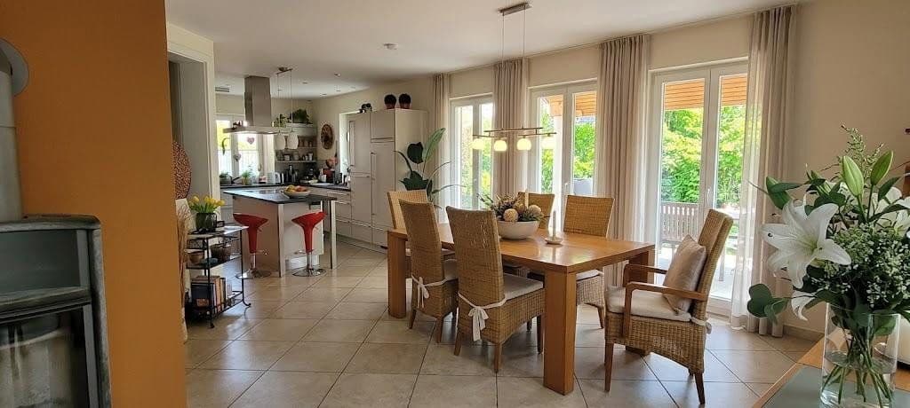 Prodej domu 140 m², pozemek 554 m², Thomas-Mann-Straße 40, Gaimersheim, Bavorsko Prodej domu 140 m², pozemek 554 m², Thomas-Mann-Straße 40, Gaimersheim, Bavorsko