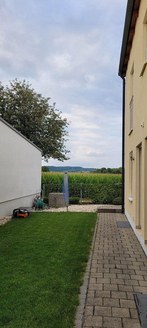 Prodej domu 140 m², pozemek 554 m², Thomas-Mann-Straße 40, Gaimersheim, Bavorsko Prodej domu 140 m², pozemek 554 m², Thomas-Mann-Straße 40, Gaimersheim, Bavorsko