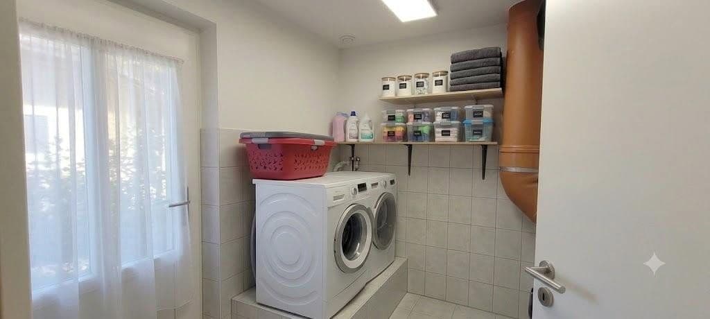Prodej domu 140 m², pozemek 554 m², Thomas-Mann-Straße 40, Gaimersheim, Bavorsko Prodej domu 140 m², pozemek 554 m², Thomas-Mann-Straße 40, Gaimersheim, Bavorsko