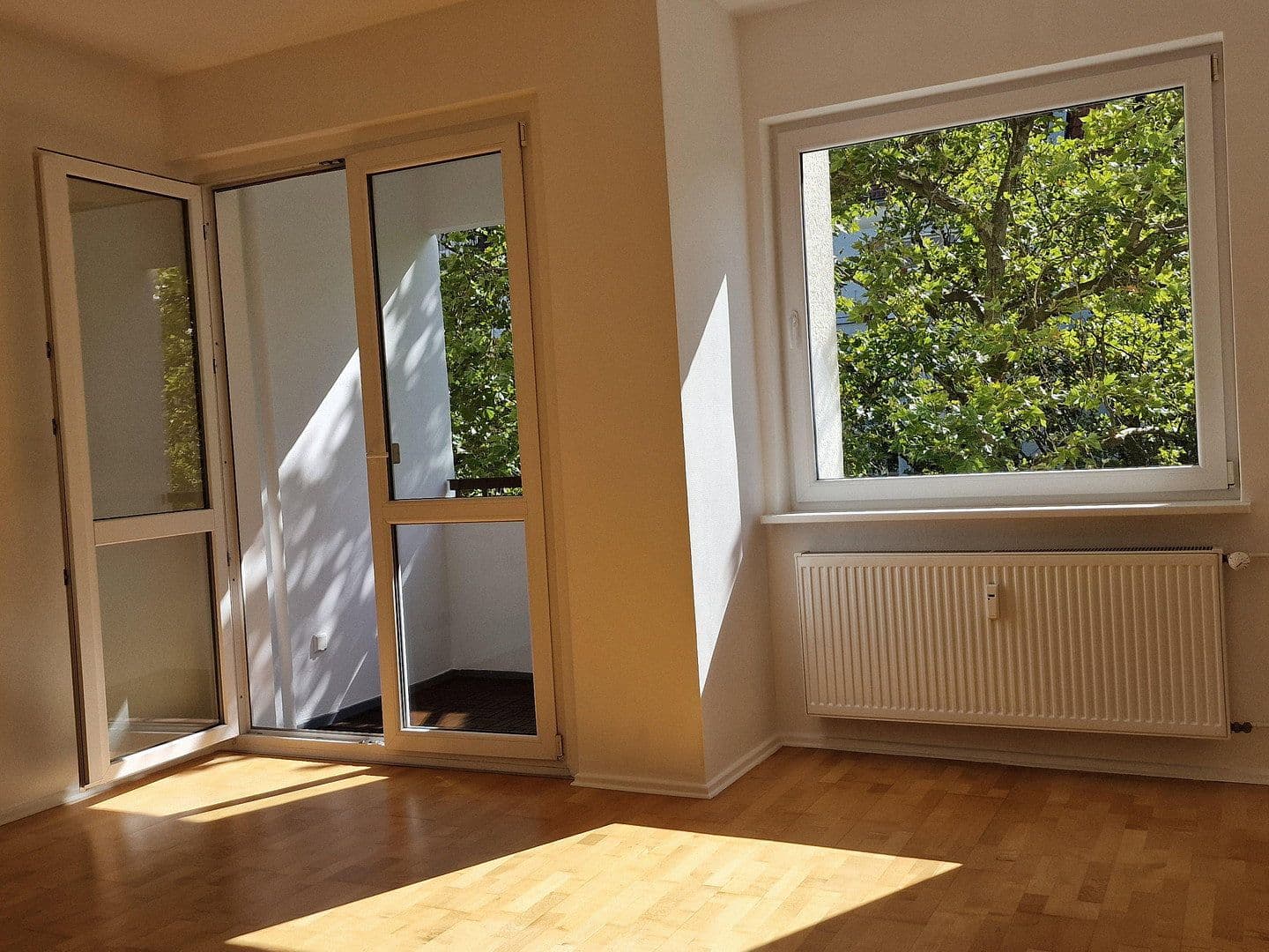 Prodej bytu 2+1 48 m², Albrecht-Achilles-Straße, 6, Berlin, Berlín Prodej bytu 2+1 48 m², Albrecht-Achilles-Straße, 6, Berlin, Berlín