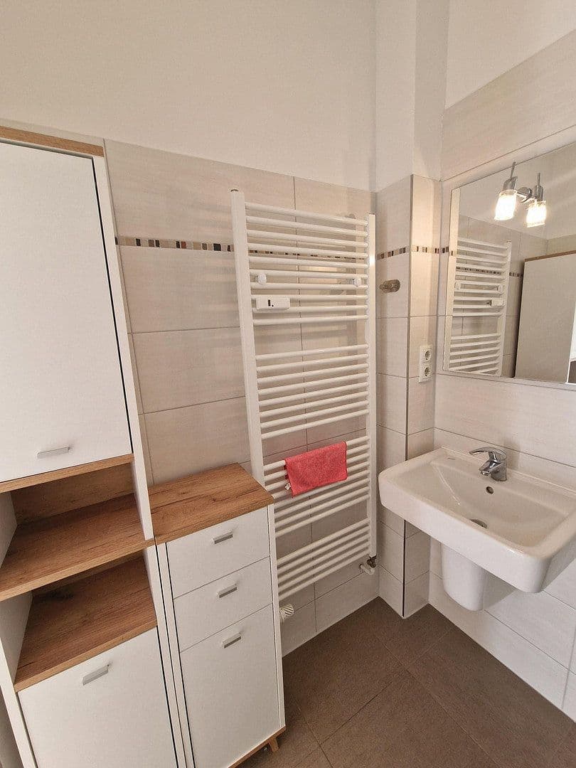 Prodej bytu 2+1 48 m², Albrecht-Achilles-Straße, 6, Berlin, Berlín Prodej bytu 2+1 48 m², Albrecht-Achilles-Straße, 6, Berlin, Berlín