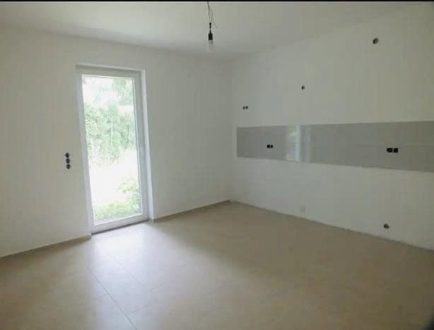 Pronájem domu 177 m², pozemek 511 m², Meinersen, Dolní Sasko Pronájem domu 177 m², pozemek 511 m², Meinersen, Dolní Sasko