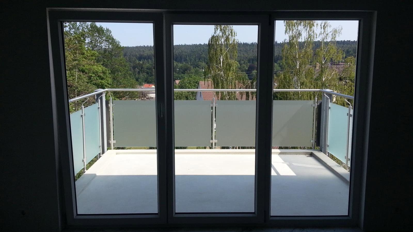 Pronájem bytu 4+1 115 m², Römerweg 31, Schömberg, Bádensko-Württembersko Pronájem bytu 4+1 115 m², Römerweg 31, Schömberg, Bádensko-Württembersko