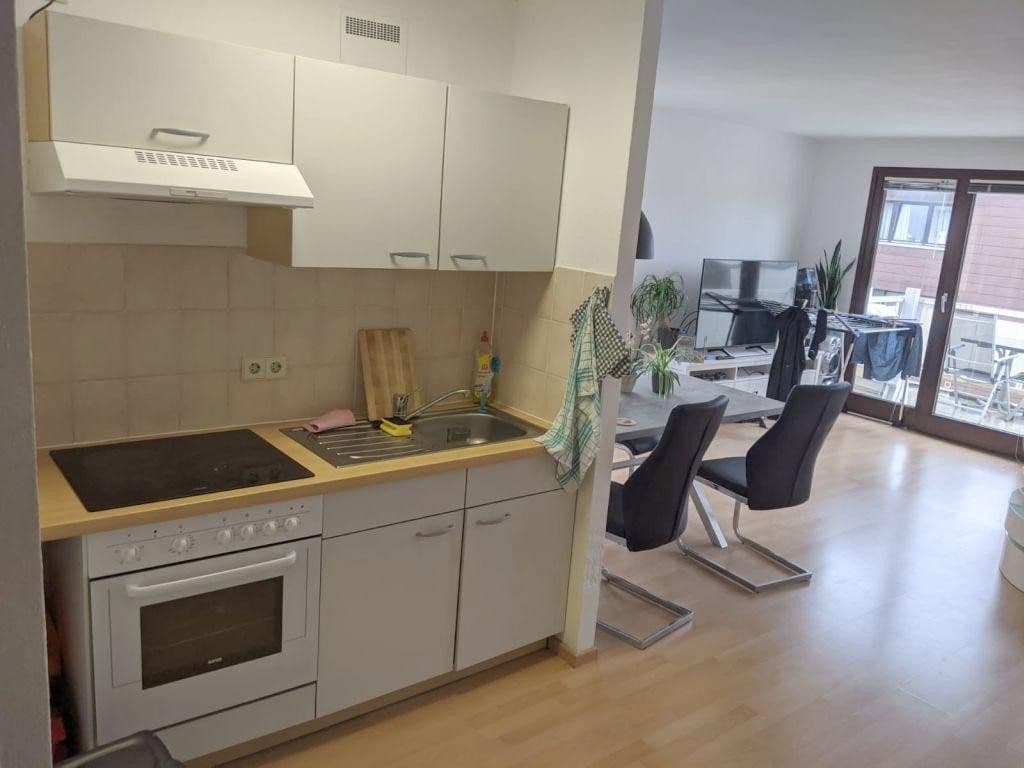 Pronájem bytu 2+1 59 m², Heilbronn, Bádensko-Württembersko Pronájem bytu 2+1 59 m², Heilbronn, Bádensko-Württembersko