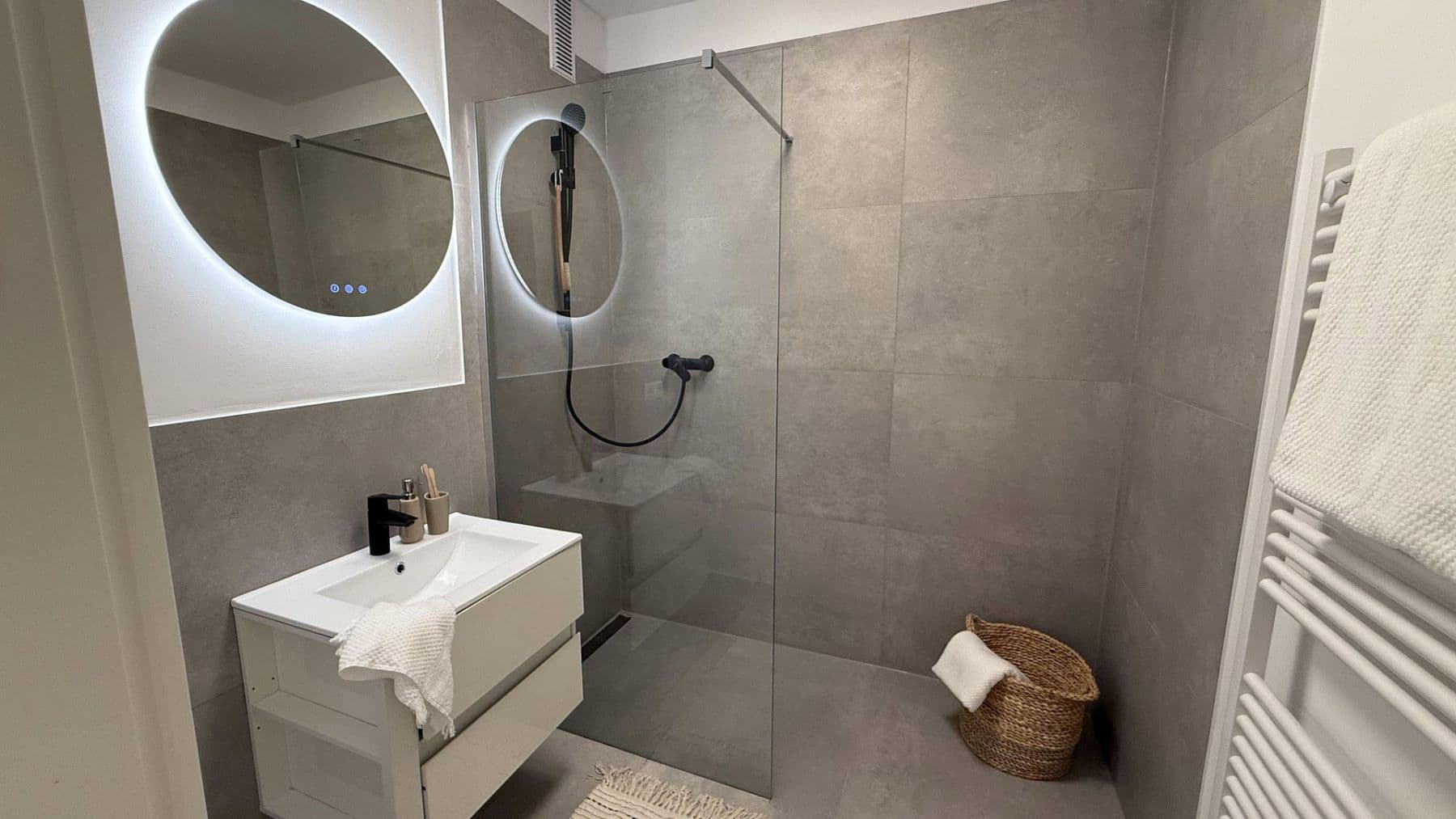 Prodej bytu 2+1 72 m², Schweinfurt, Bavorsko Prodej bytu 2+1 72 m², Schweinfurt, Bavorsko