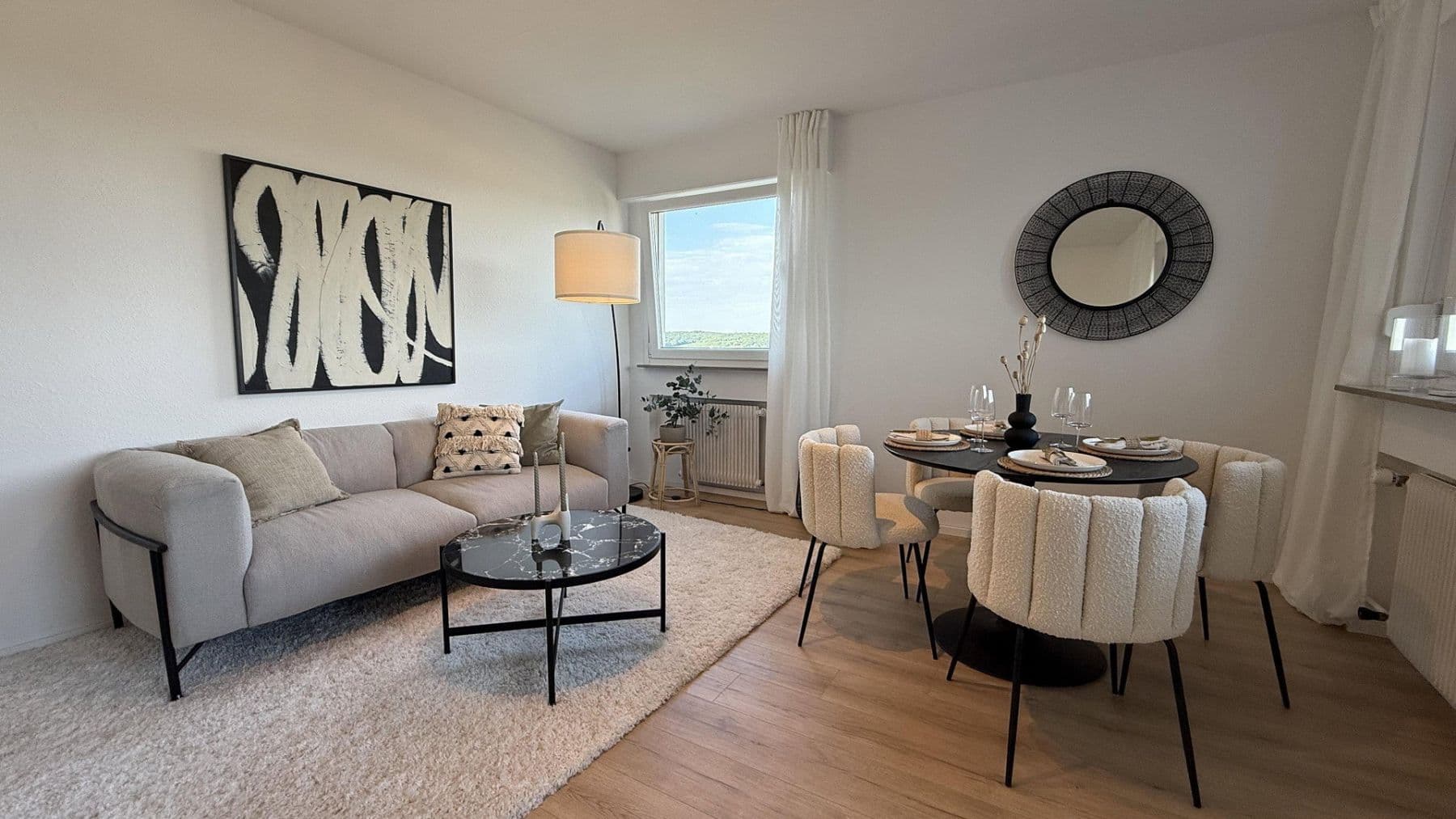 Prodej bytu 2+1 72 m², Schweinfurt, Bavorsko Prodej bytu 2+1 72 m², Schweinfurt, Bavorsko