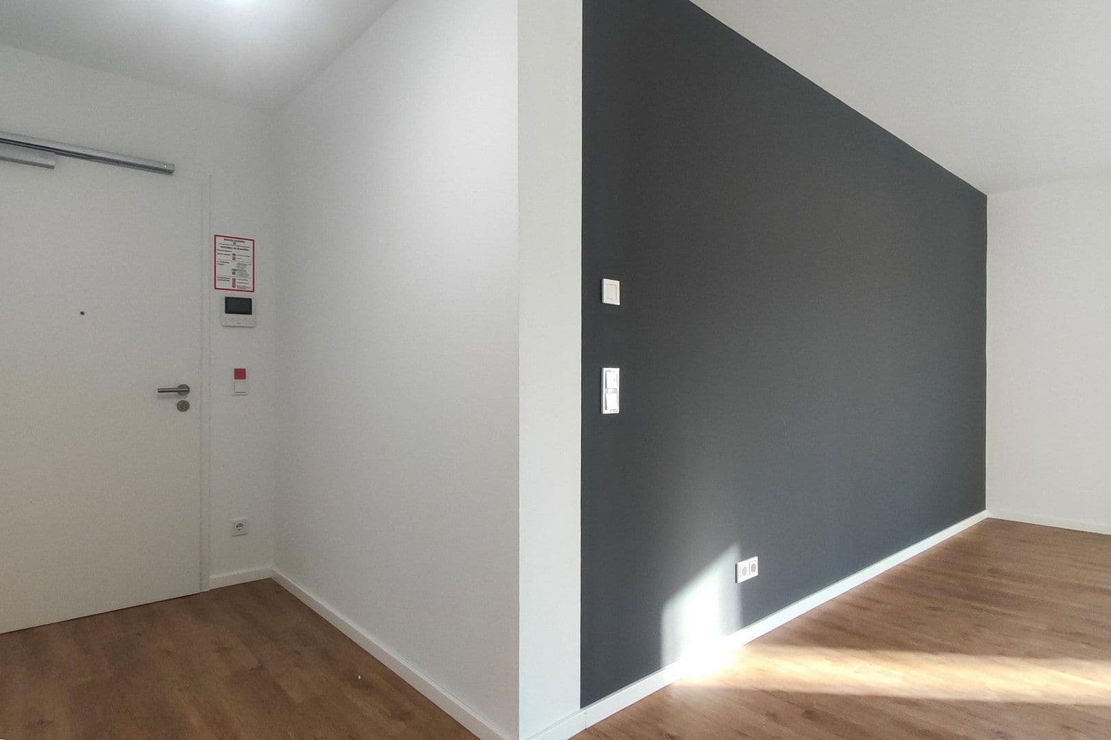 Pronájem bytu 1+1 35 m², Rembrandtstr. 21, Berlin, Berlín Pronájem bytu 1+1 35 m², Rembrandtstr. 21, Berlin, Berlín