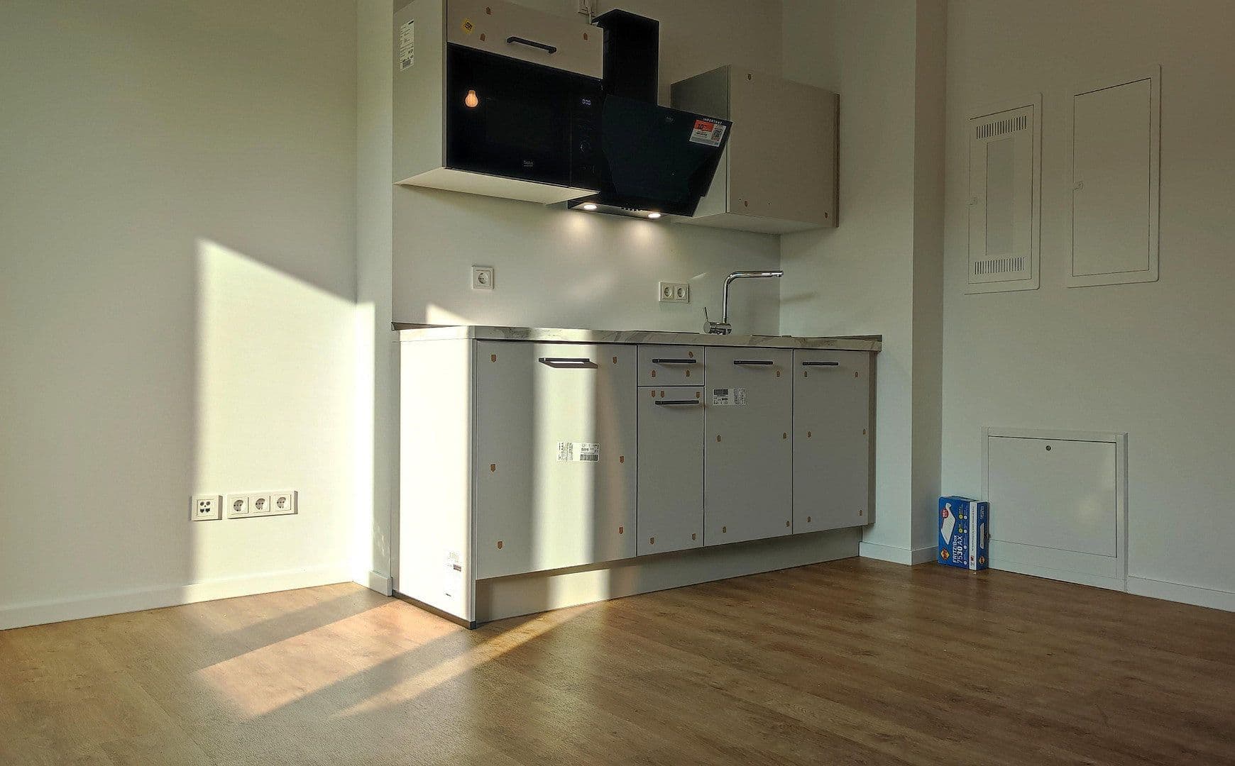 Pronájem bytu 1+1 35 m², Rembrandtstr. 21, Berlin, Berlín Pronájem bytu 1+1 35 m², Rembrandtstr. 21, Berlin, Berlín
