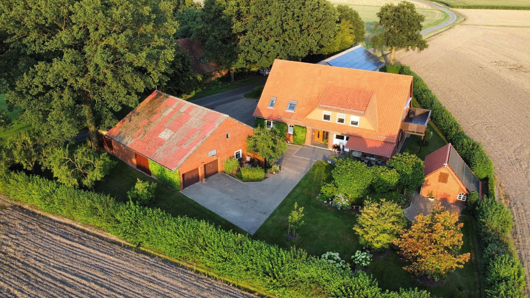 Prodej domu 377 m², pozemek 2.803 m², Petershagen, Severní Porýní-Vestfálsko Prodej domu 377 m², pozemek 2.803 m², Petershagen, Severní Porýní-Vestfálsko