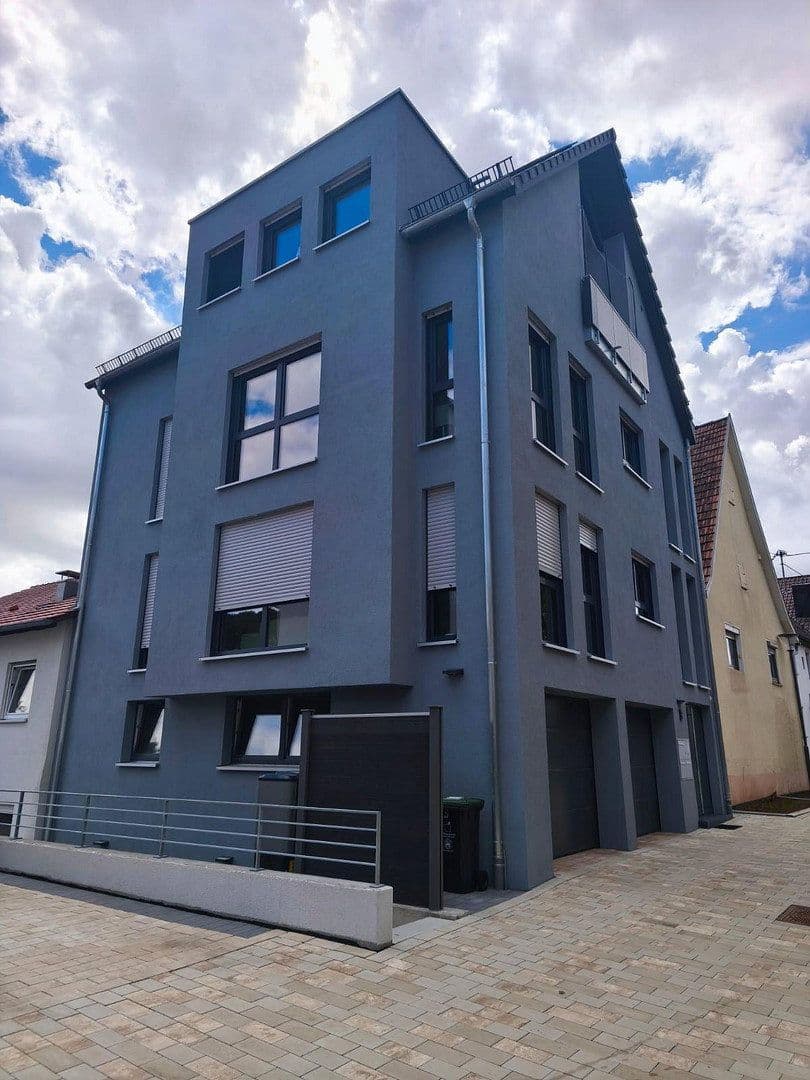 Pronájem bytu 2+kk 66 m², Herrenberg, Bádensko-Württembersko Pronájem bytu 2+kk 66 m², Herrenberg, Bádensko-Württembersko